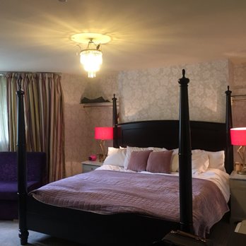Brooks Guest House Bath - Guest Houses Near Me - Bath, BAS