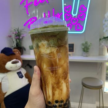 Feng Cha Teahouse - creme brûlée dirty boba with matcha foam - Bubble Tea Near Me - Costa Mesa, California