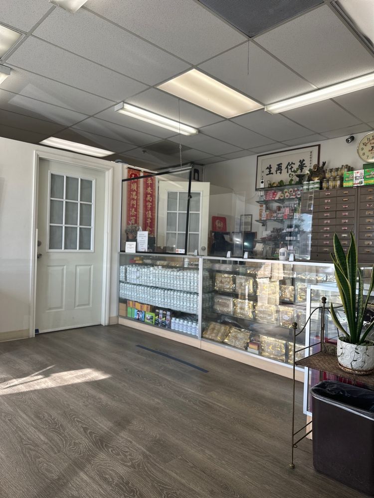 HOA DA ACUPUNCTURE & HERB CENTER Updated September 2024 17 Reviews 9938 Bolsa Ave