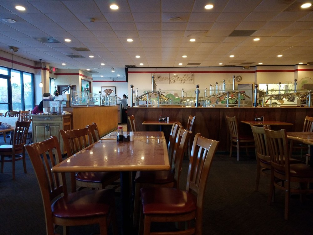 Food from Winn Buffet