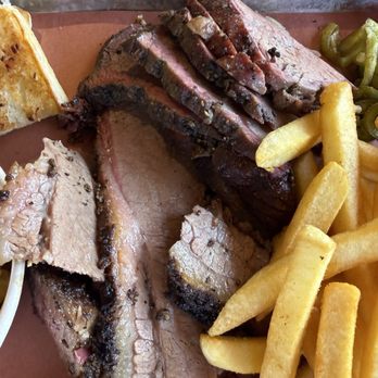 The Crossroads BBQ - 2 meat combo: tri tip, brisket, fries, and garlic bread and mac n cheese - Barbeque Near Me - Carmel, California