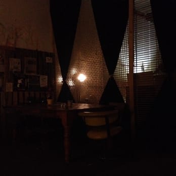 Acustico - By night - Restaurants Near Me - Brunswick, VIC Acustico - By night - Restaurants Near Me - Brunswick, VIC