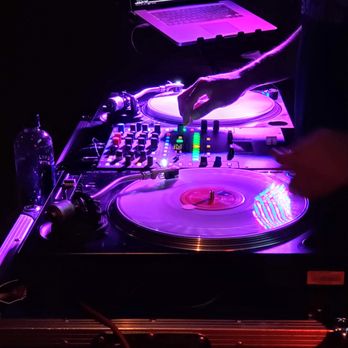 George's Keep - DJ in the house! - Cocktail Bars Near Me - San Antonio, Texas