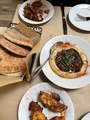 Oren's Hummus by null