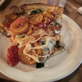 Lou Malnati's Pizzeria - Bars Near Me - Chicago, Illinois