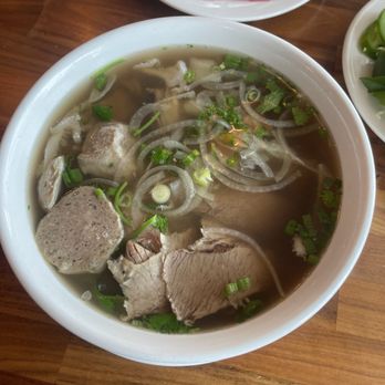 Pho Saigon House - Vietnamese Near Me - Tacoma, Washington