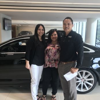Land Rover Honolulu - Shirlyn on the left! (The best! ) Shantell center. - Car Dealers Near Me - Honolulu, Hawaii Land Rover Honolulu - Shirlyn on the left! (The best! ) Shantell center. - Car Dealers Near Me - Honolulu, Hawaii