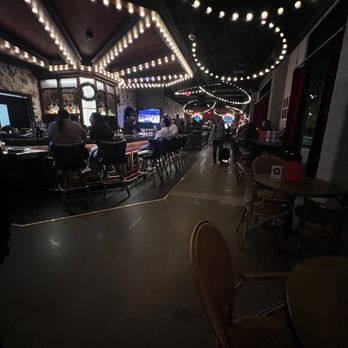 Flight Club Houston - Cocktail Bars Near Me - Houston, Texas