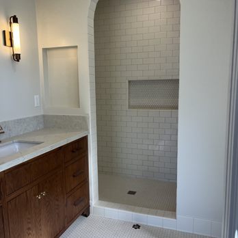 Moderna Tile Corp - Flooring Near Me - Tarzana, California