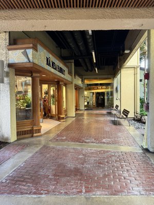 Na Mea Hawaii by null