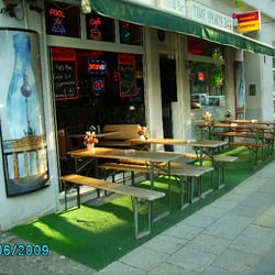 Time Sportsbar Cafe Cocktail Bar