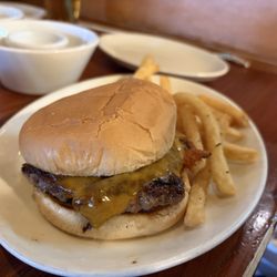 WildFin American Grill - Kids cheeseburger meal- comes with fresh, raw veggies to start and ice cream sundae for dessert and a drink