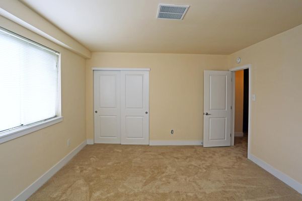 Knightsbridge Apartments by null