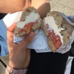 Flo's Appetizing