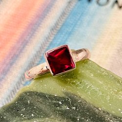 Vintage Garnet Ring