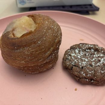 Saku Saku Flakerie - Lychee grapefruit cruffin and brownie cookie - Bakeries Near Me - Washington, DC, District of Columbia Saku Saku Flakerie - Lychee grapefruit cruffin and brownie cookie - Bakeries Near Me - Washington, DC, District of Columbia