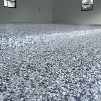 Garage Flooring - nice and clean - Flooring Near Me Garage Flooring - nice and clean - Flooring Near Me