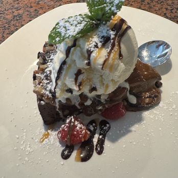 Pappadeaux Seafood Kitchen - Seafood Near Me - San Antonio, Texas