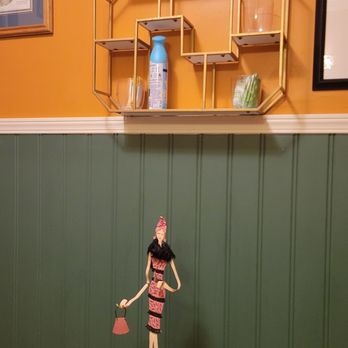 Hoppin' Johnz - Bathroom - Southern Near Me - Elizabeth City, North Carolina Hoppin' Johnz - Bathroom - Southern Near Me - Elizabeth City, North Carolina