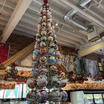 Roly Poly Bakery - Bakeries Near Me - New Britain, Connecticut