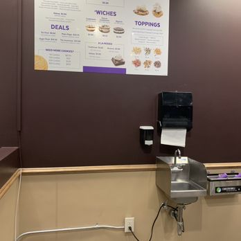 Insomnia Cookies - Desserts Near Me - Morgantown, West Virginia
