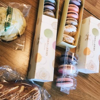 Tous Les Jours - Macaron Gift Box & melon bread - Desserts Near Me - Los Angeles, California