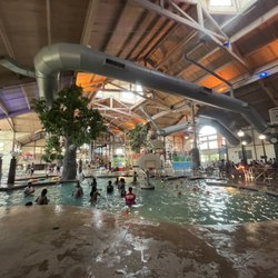 Springs Water Park - Basketball and swimming zone