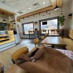 NewSong Donut & Cafe