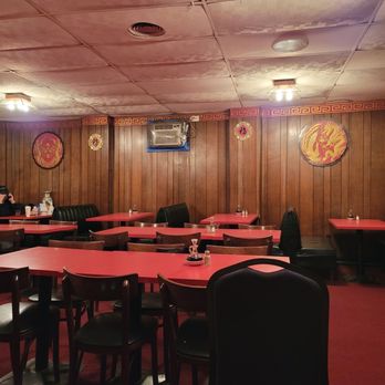 China Rainbow - Inside dining room - Chinese Near Me - Watertown, Massachusetts China Rainbow - Inside dining room - Chinese Near Me - Watertown, Massachusetts