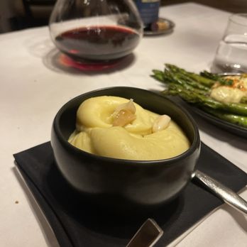 Edge Steakhouse - Garlic mashed potatoes - Steakhouses Near Me - Las Vegas, Nevada Edge Steakhouse - Garlic mashed potatoes - Steakhouses Near Me - Las Vegas, Nevada