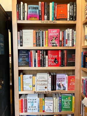 Old Town Books by null