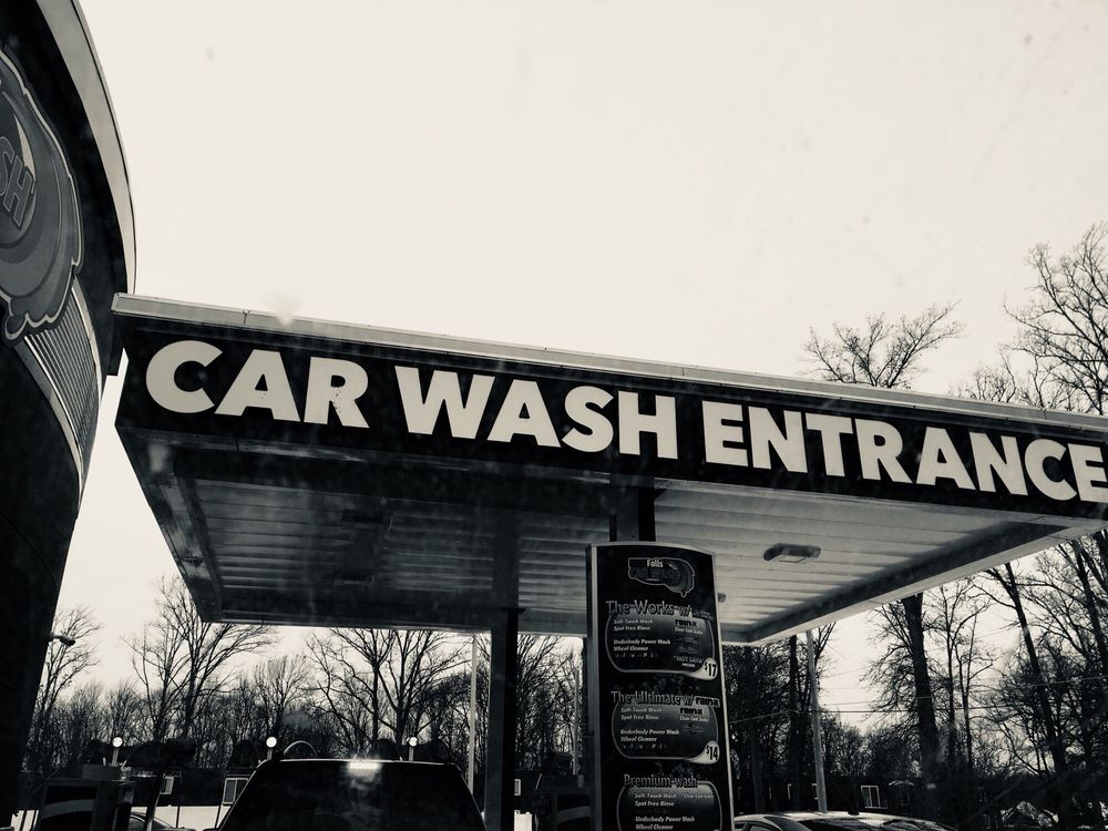 BLUE FALLS CAR WASH Updated September 2024 14 Reviews 400 North Leavitt Rd, Amherst, Ohio
