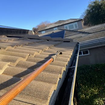 Master's Window & Gutter Cleaning - Window Washing Near Me - Carmichael, California