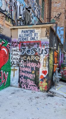 Art Alley by null