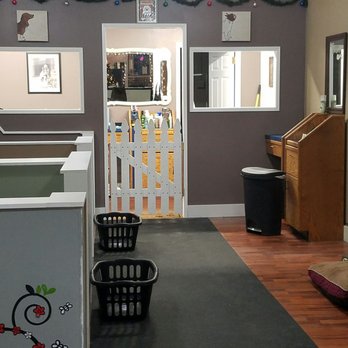 Pawsh Spa - Pet Groomers Near Me - The Dalles, Oregon Pawsh Spa - Pet Groomers Near Me - The Dalles, Oregon