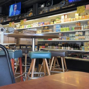 Hollingshead's Delicatessen - Delis Near Me - Orange, California