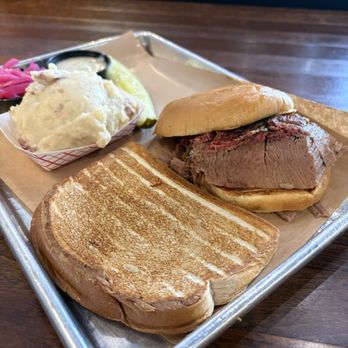 GQue BBQ Lone Tree - I went on Sunday when it was snowing since I was craving BBQ.  That beef brisket was no joke! - Barbeque Near Me - Lone Tree, Colorado