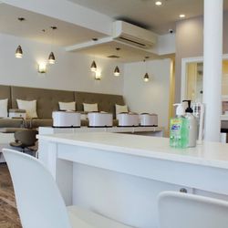 Bisou Nail Bar