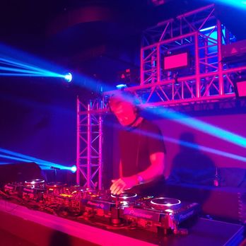 Le Nocturne - Stephen Jones of The Space Brothers in the mix. - Dance Clubs Near Me - Chicago, Illinois