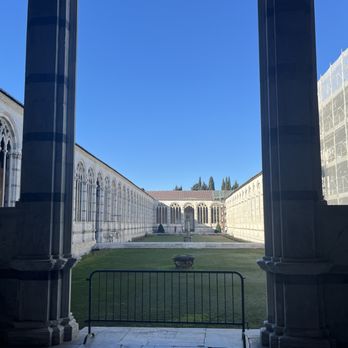 Camposanto - Courtyard - Funeral Services & Cemeteries Near Me - Pisa, PI