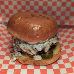 Cali Stack Burgers & Grill - The best burger I have had in a long time. The owner and staff were really kind and courteous. We will come back here.