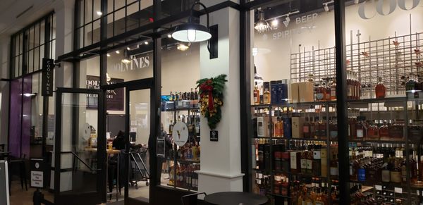 CoolVines Newark by null