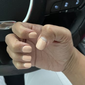 King Palace Nails - Gel manicure 4 days old. - Nail Salons Near Me - Jacksonville, Florida