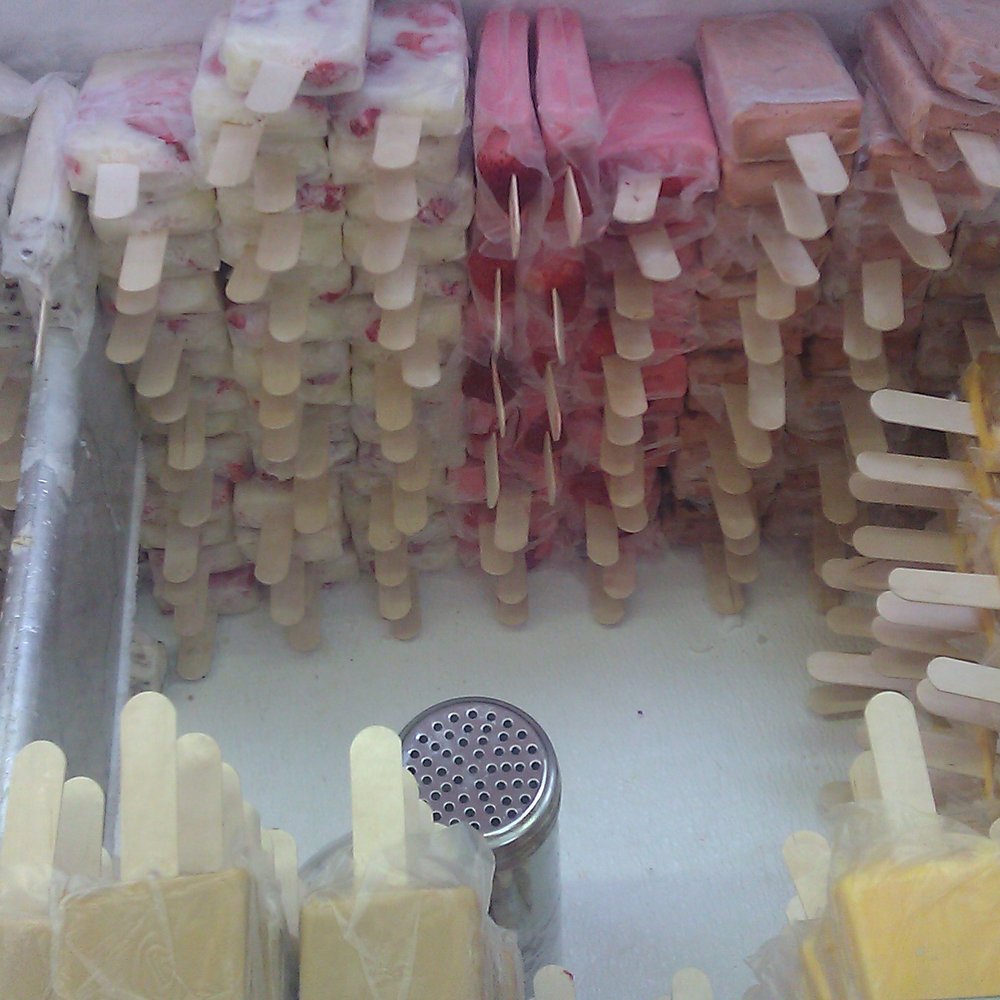 La Michoacana Premium - Addison - Paletas!! - Ice Cream & Frozen Yogurt Near Me - Addison, Illinois