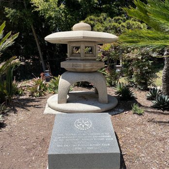 Irvine Terrace Park - Japanese lantern - Parks Near Me - Newport Beach, California Irvine Terrace Park - Japanese lantern - Parks Near Me - Newport Beach, California