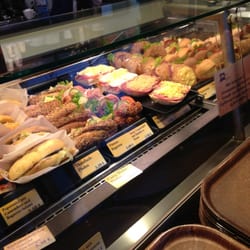 Cafe Bäckerei Mühlen - Belegte Brötchen
