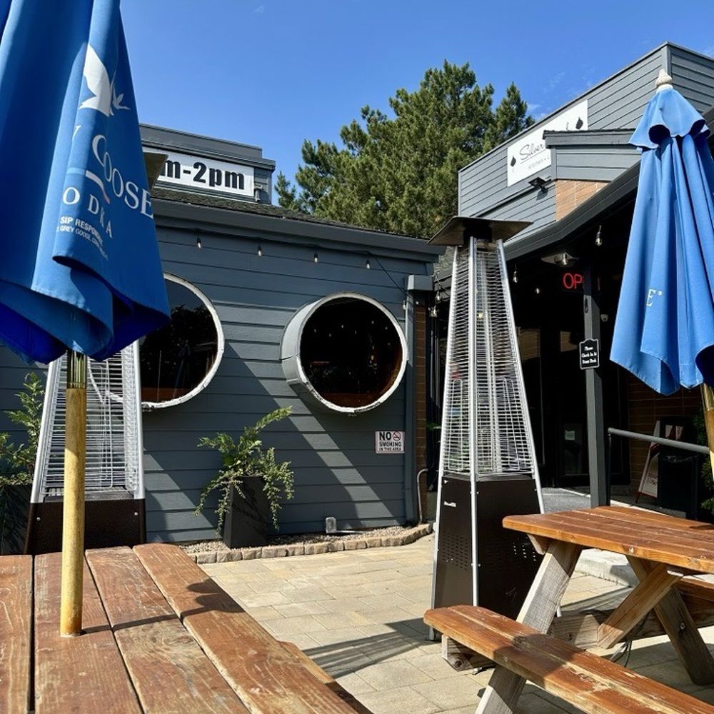 Silver Birch Kitchen  Lounge - There is an outdoor patio with heaters - New American Near Me - Portland, Oregon