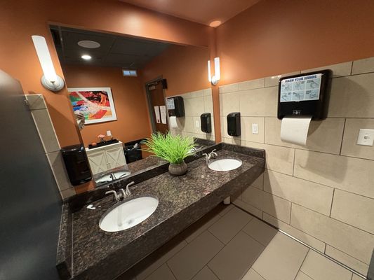 GANDER AN AMERICAN GRILL - Updated February 2026 - 225 Photos & 300