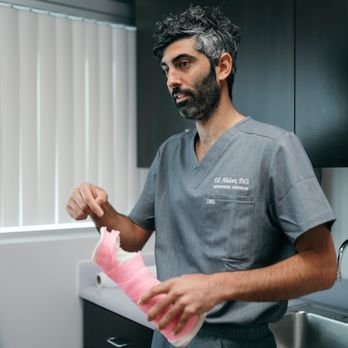 Eli Ahdoot, DO - Orthopedists Near Me - Moorpark, California Eli Ahdoot, DO - Orthopedists Near Me - Moorpark, California