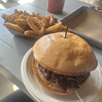 HiHo Cheeseburger | Pasadena - HiHo Double - Burgers Near Me - Pasadena, California